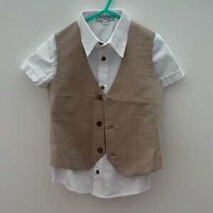Kichy Kids shorts / vest / button down combo. Boys 6-7Y